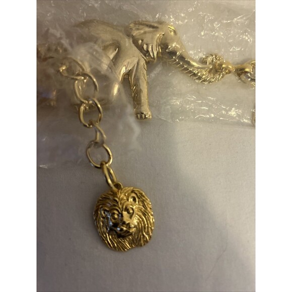 VTG Gold Tone Elephant Chain Belt With Lion Head Charm 1980’s (new!!) main image 8